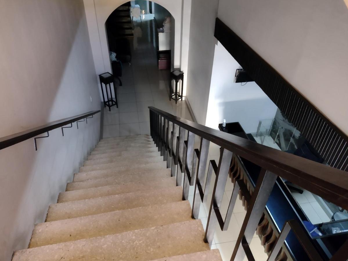 Hotel Alajuela Costa Rica Airport エクステリア 写真