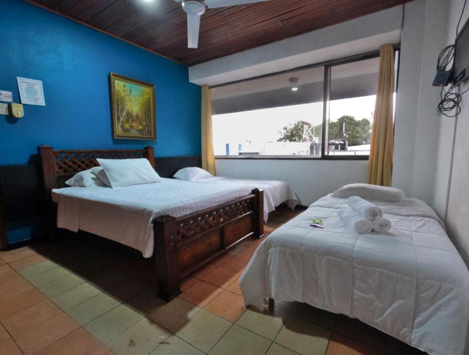 Hotel Alajuela Costa Rica Airport エクステリア 写真